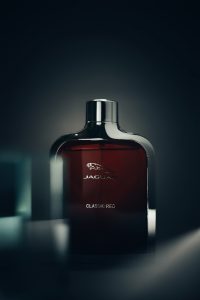 Men's perfume