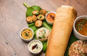 Top 5 Indian Street Foods You Must Try in 2025