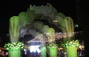 Moonlight Festival: One evening of food, entertainment, and celebration The 'Moonlight Festival' began yesterday, March 18, at the Aloki Convention Center in the capital, catering to the city's food enthusiasts. This two-day event features a variety of delicious food offerings.